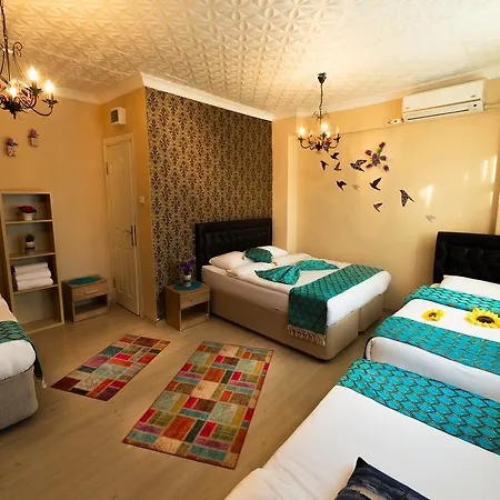 Aparthotel A'la House